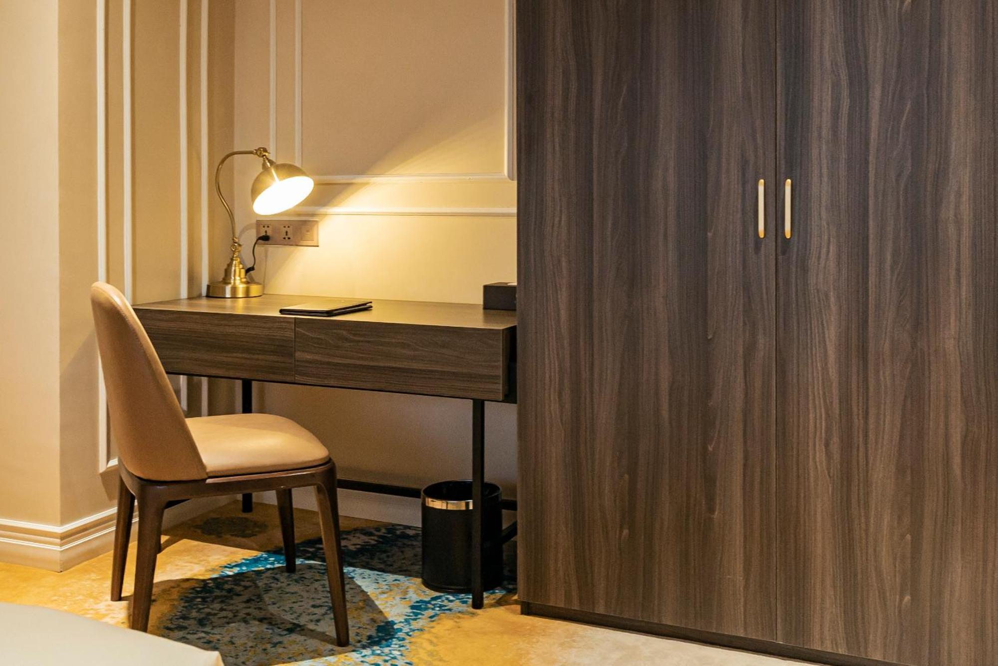 La Vela Hue Hotel Exterior photo A wardrobe