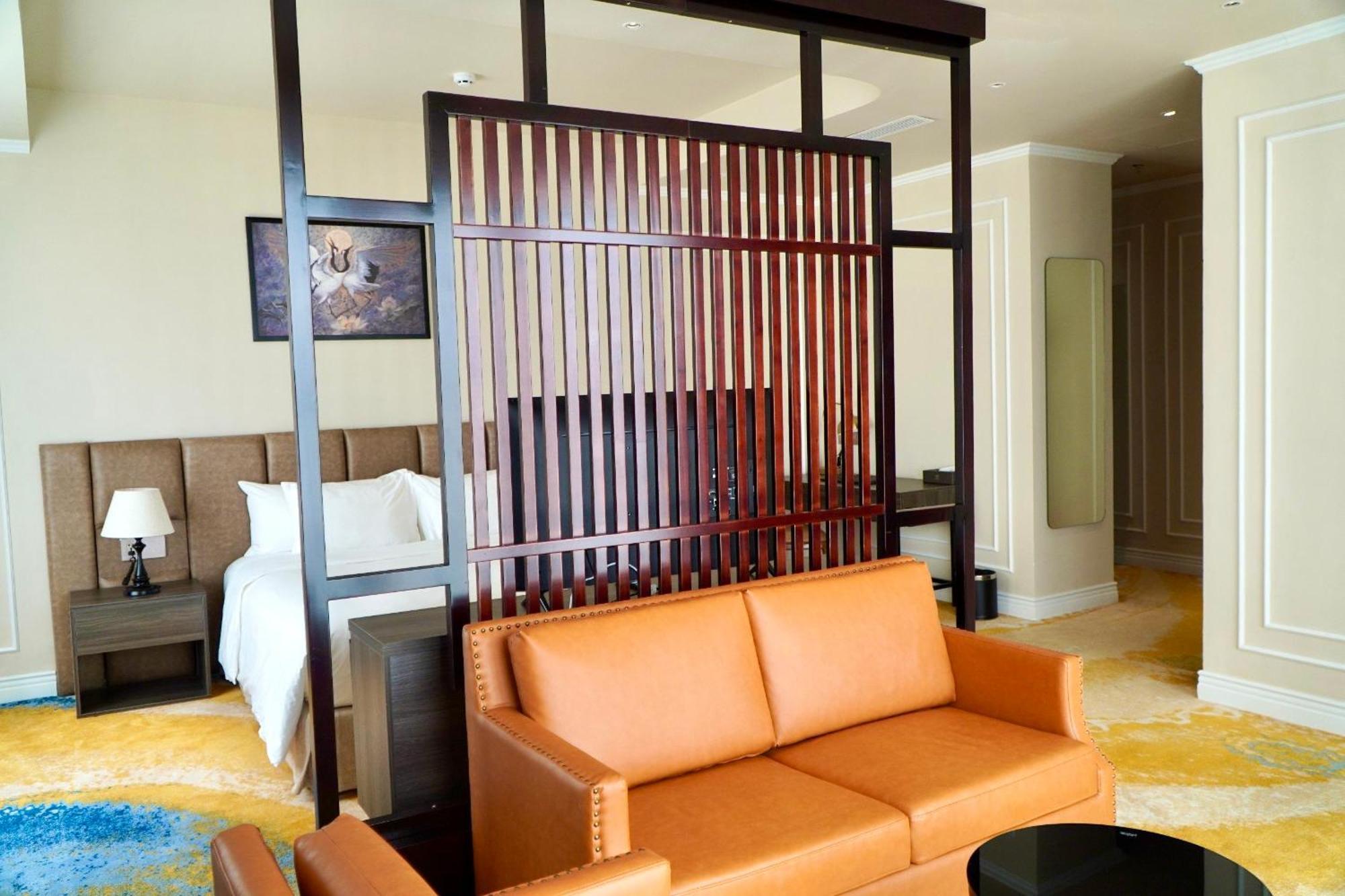 La Vela Hue Hotel Exterior photo A room at the hotel